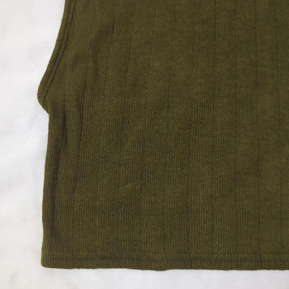 UO Mock Neck Drop Sleeve Top, Color Green Size XS-TP - Picture 5 of 12